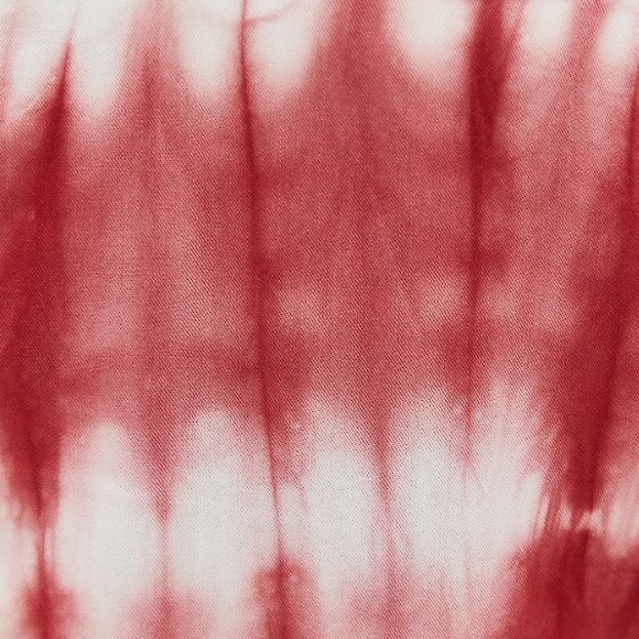 TORRID RED TIE DYE MILLY POCKET BUTTON BLOUSE 1X - Picture 5 of 5